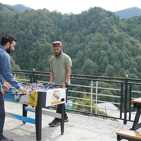 Griffons Cafe And Stay Dharamshala Bagian luar foto