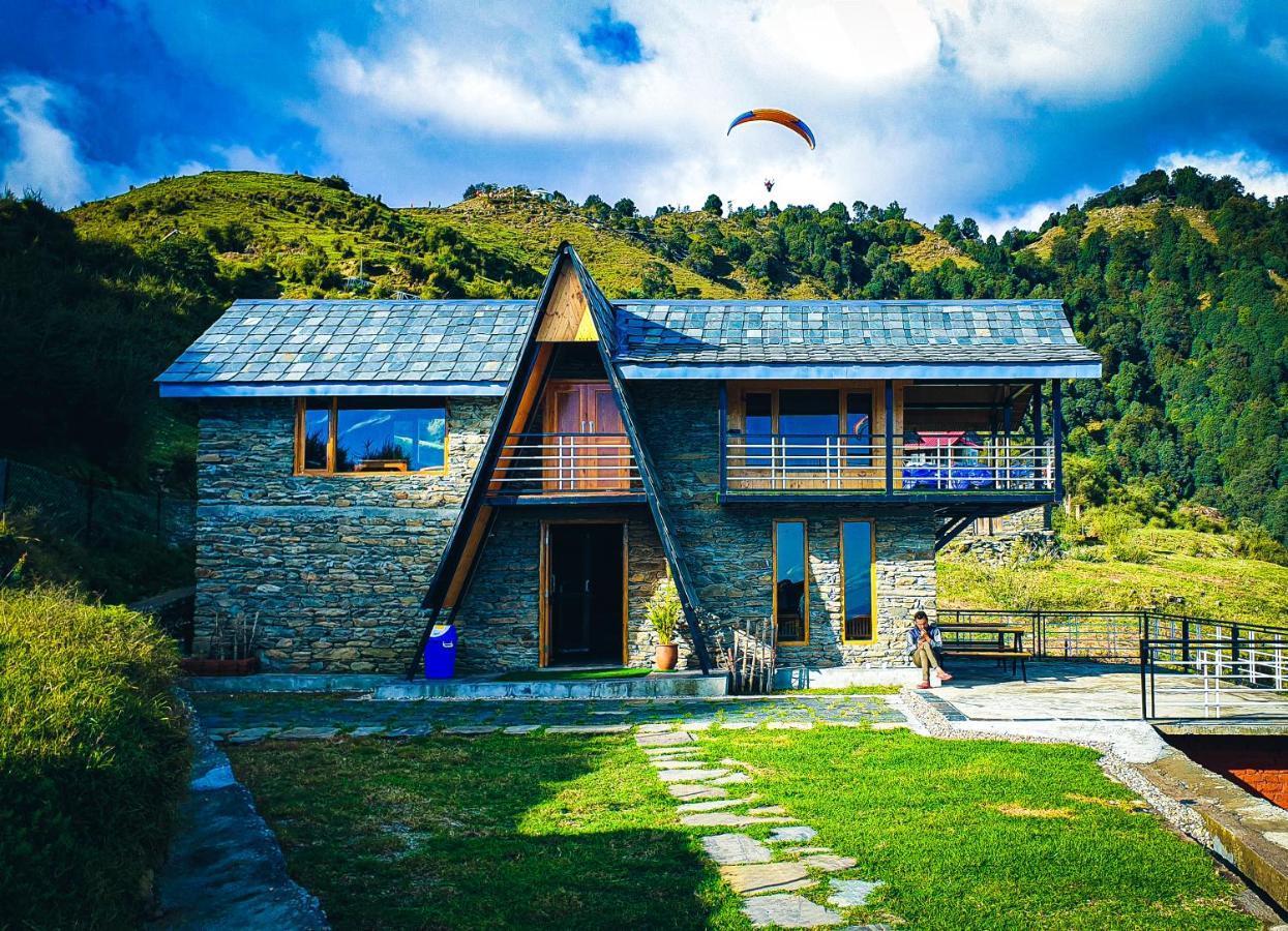 Griffons Cafe And Stay Dharamshala Bagian luar foto