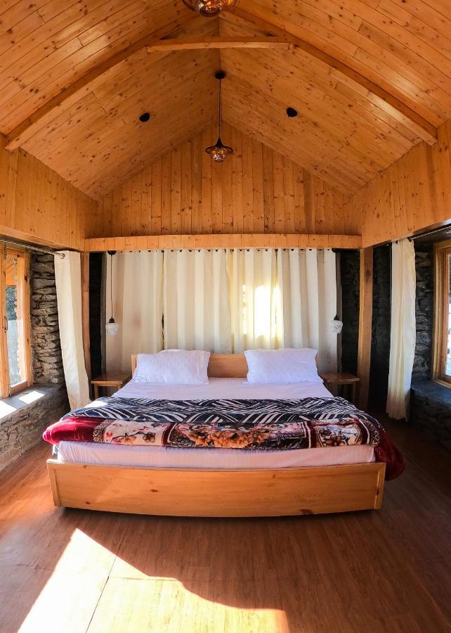 Griffons Cafe And Stay Dharamshala Bagian luar foto