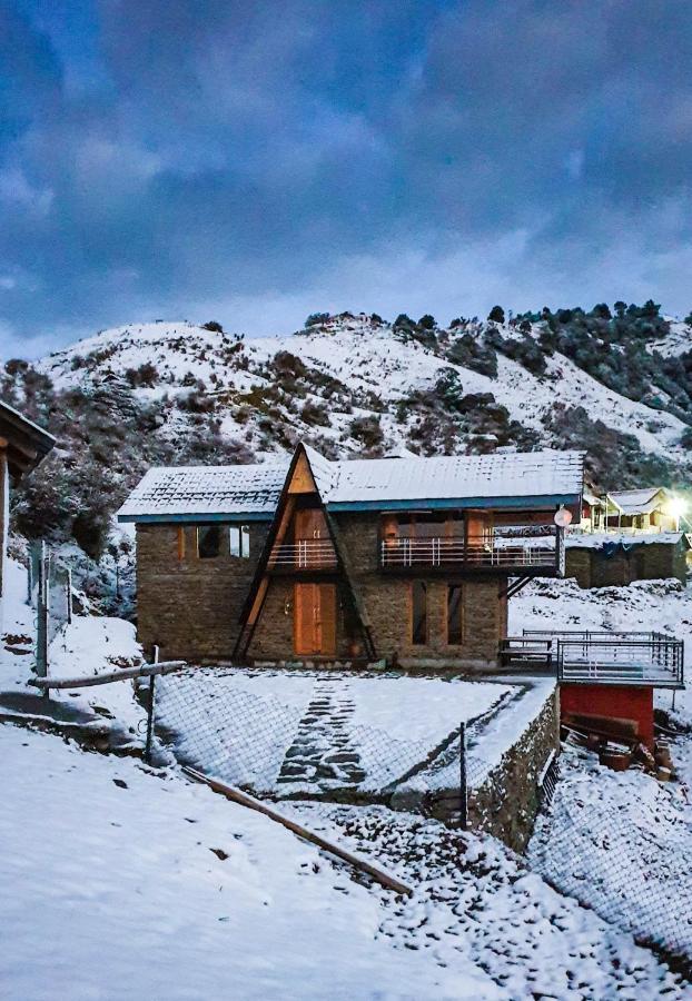 Griffons Cafe And Stay Dharamshala Bagian luar foto